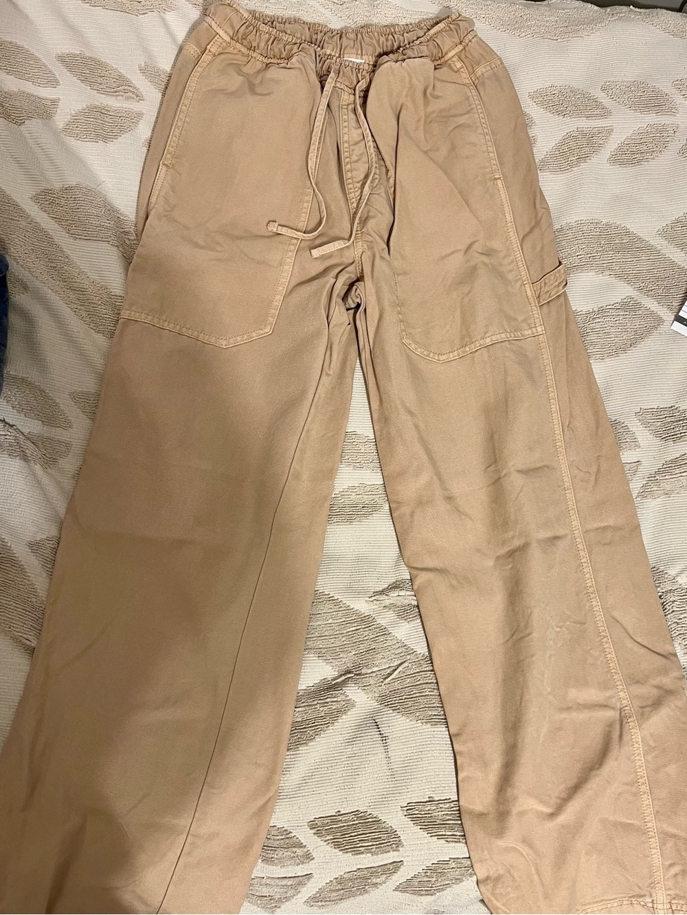 American Eagle Outfitters Women's Tan Cargo Drawstring Pants